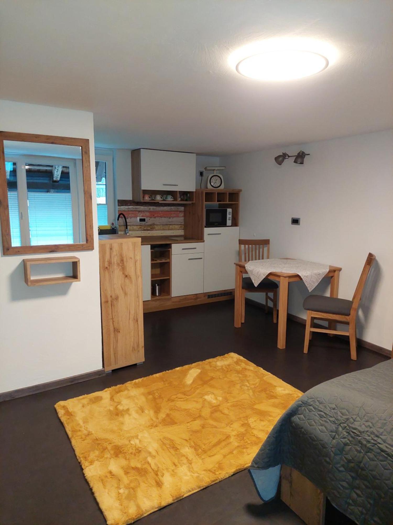 Apartmaji Pr'Pisk Bohinjska Bela Room photo